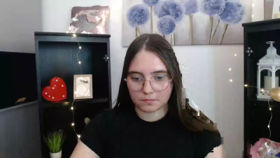 Watch x_milady_x recorded live streams from Chaturbate on 2025/08/11, Cam Archive