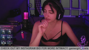 Gamergirl-Linela