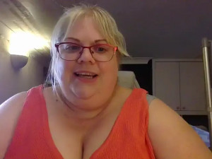 Kinkyhousewife83