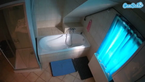 voyeurcam-julmodels-bath-2nd-1
