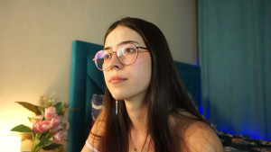 ywixos