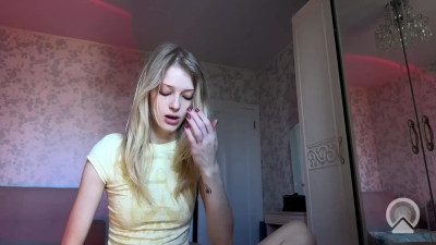 Watch darlingdarinka recorded live streams from Chaturbate on 2025/09/14, Cam Archive