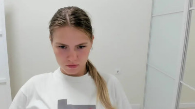 Watch ninarihh recorded live streams from Chaturbate on 2025/09/17, Cam Archive