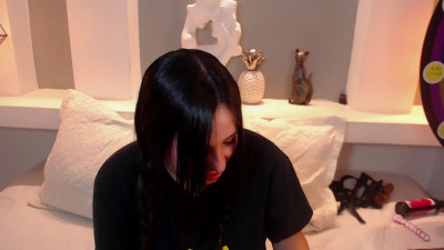 Watch milu_w4llace recorded live streams from Stripchat on 2025/09/20, Cam Archive