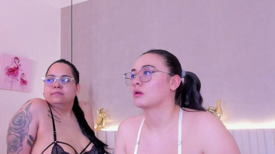 Watch naughtylesbians_ recorded live streams from Stripchat on 2025/09/20, Cam Archive