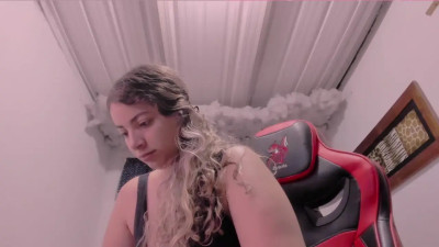 Watch lauu_g recorded live streams from Stripchat on 2025/09/19, Cam Archive