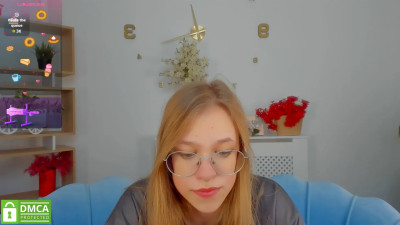 Watch layriantavee recorded live streams from Stripchat on 2025/09/24, Cam Archive