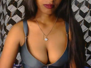 Watch Riyaa_Kaur recorded live streams from Stripchat on 2025/09/26, Cam Archive