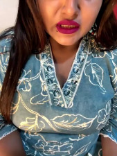 Watch Anshi_qeen recorded live streams from Stripchat on 2025/09/27, Cam Archive