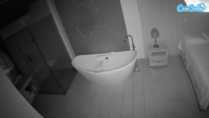 voyeurcam-casa-salsa-bathroom-5