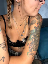 Watch Polveredistelle recorded live streams from Stripchat on 2025/09/30, Cam Archive