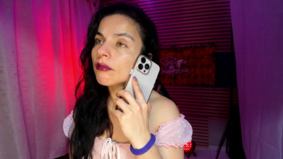 Watch rosse_2504 recorded live streams from Stripchat on 2025/10/02, Cam Archive