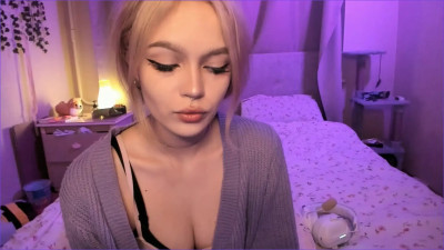 Watch MiaRanki recorded live streams from Stripchat on 2025/10/04, Cam Archive