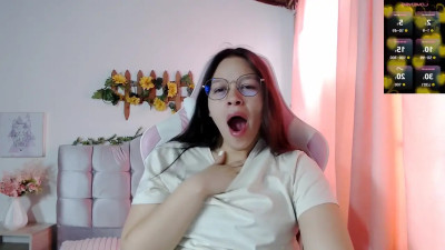 Watch samantharoldan recorded live streams from Chaturbate on 2025/10/08, Cam Archive