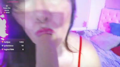Watch evelyn_mature19 recorded live streams from Stripchat on 2025/10/11, Cam Archive