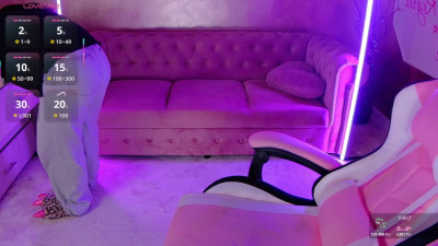 Watch evanew_ recorded live streams from Stripchat on 2025/10/10, Cam Archive