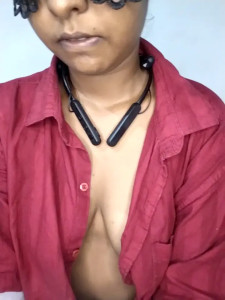 Ashugril_hot