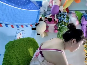 Watch emgaixinhngoan recorded live streams from Stripchat on 2025/10/30, Cam Archive