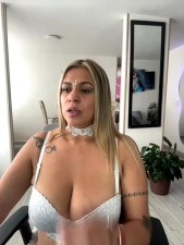 Watch Maraa- recorded live streams from Stripchat on 2025/10/28, Cam Archive