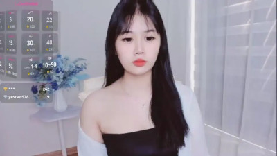 Watch Crystal_Lea recorded live streams from Stripchat on 2025/10/26, Cam Archive