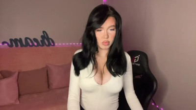 Watch mistress_of_hearts recorded live streams from Chaturbate on 2025/10/25, Cam Archive