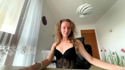 Watch emily_in_parisss recorded live streams from Chaturbate on 2025/10/23, Cam Archive
