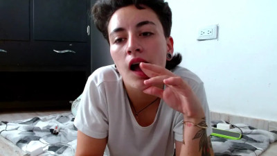 Watch linda_33 recorded live streams from Stripchat on 2025/10/19, Cam Archive