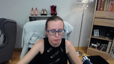 Watch lizzy_sparkle recorded live streams from Chaturbate on 2025/10/19, Cam Archive