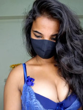 Watch Noor-Bold recorded live streams from Stripchat on 2025/11/10, Cam Archive