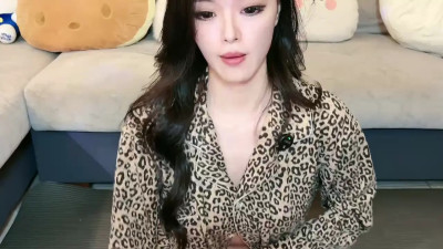 Watch Fairy-HF recorded live streams from Stripchat on 2025/11/08, Cam Archive