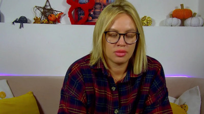 Watch marianeumann recorded live streams from Stripchat on 2025/11/04, Cam Archive