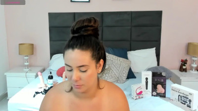 Watch madisonjenner recorded live streams from Stripchat on 2025/12/04, Cam Archive