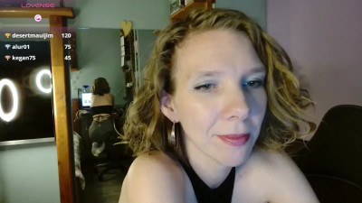 Watch daisy_lovely recorded live streams from Chaturbate on 2025/12/04, Cam Archive