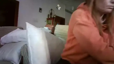 Watch lolahueso recorded live streams from Chaturbate on 2025/11/27, Cam Archive