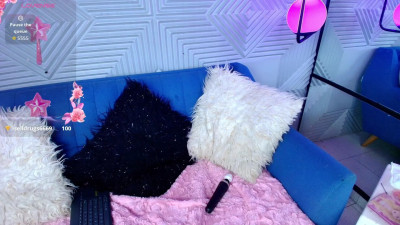 Watch CinnamonHeat recorded live streams from Stripchat on 2025/11/24, Cam Archive