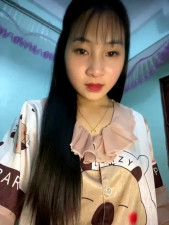 Watch banlinh004 recorded live streams from Stripchat on 2025/11/24, Cam Archive