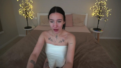 Watch NikkiGoldSide recorded live streams from Stripchat on 2025/11/21, Cam Archive