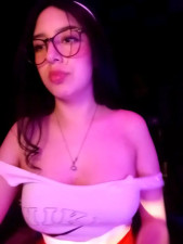 Watch immisssilver recorded live streams from Stripchat on 2025/11/20, Cam Archive