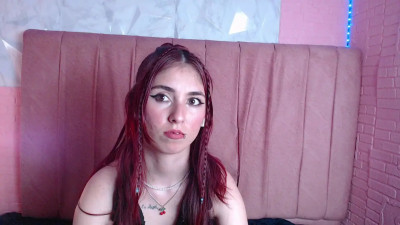 Watch mildre_turen recorded live streams from Stripchat on 2025/11/20, Cam Archive